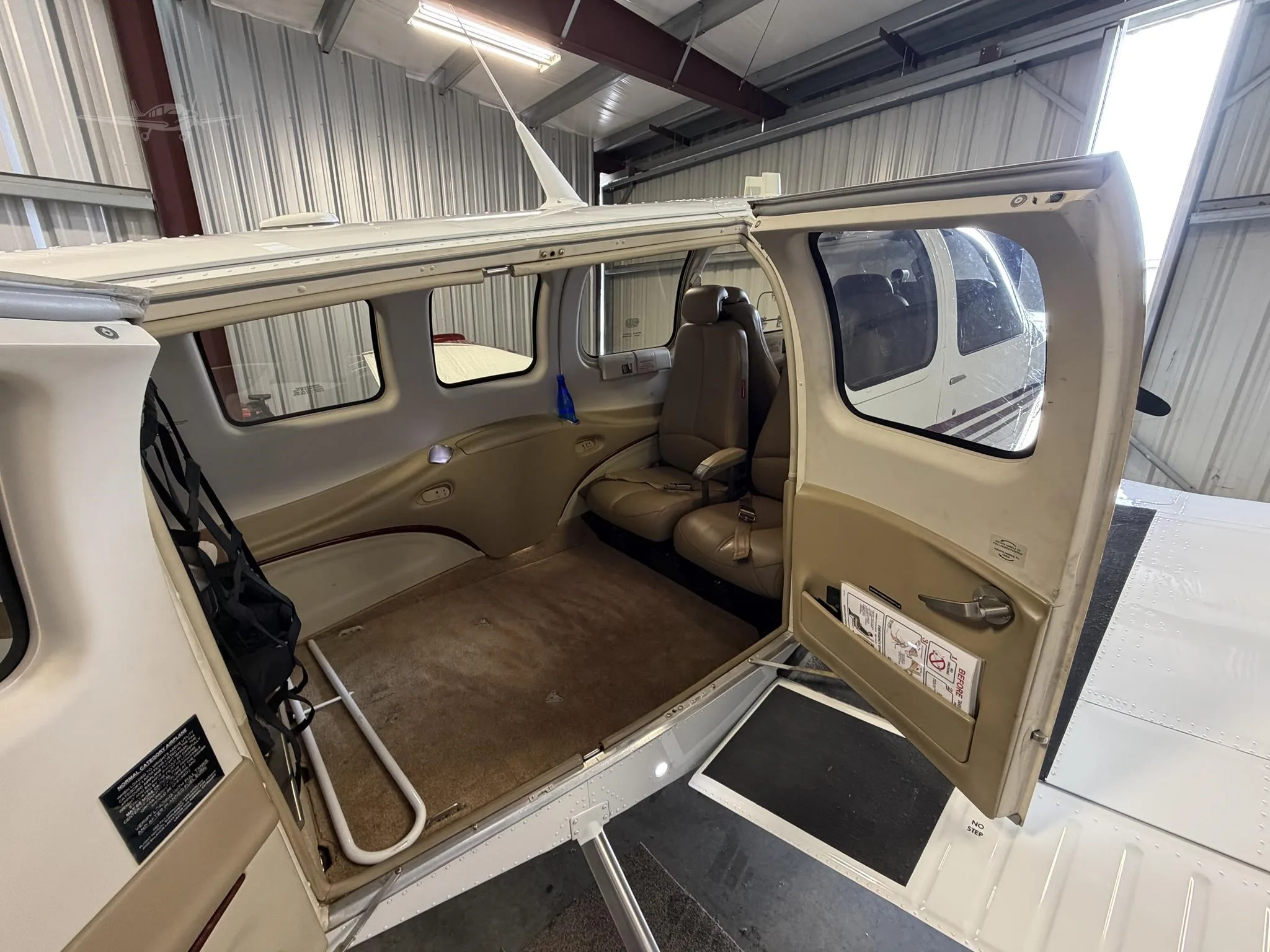 Cabin interior of a 2016 BEECHCRAFT G36 BONANZA.