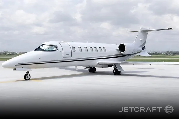 Marketing image of a 2008 Learjet 40.