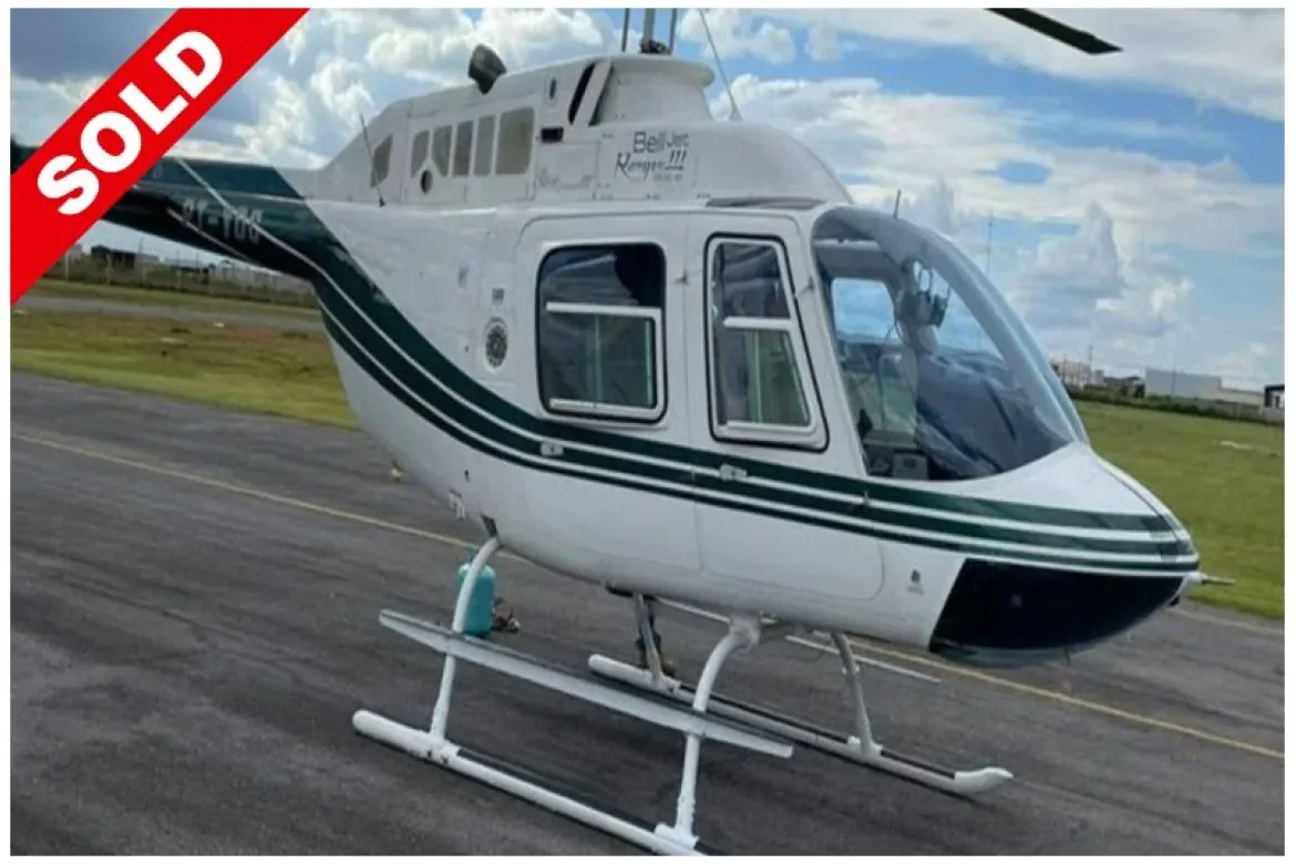 Exterior view of a 2009 Robinson R44 Raven II.