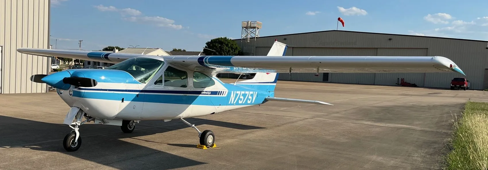 Exterior view of a 1976, N7575V.
