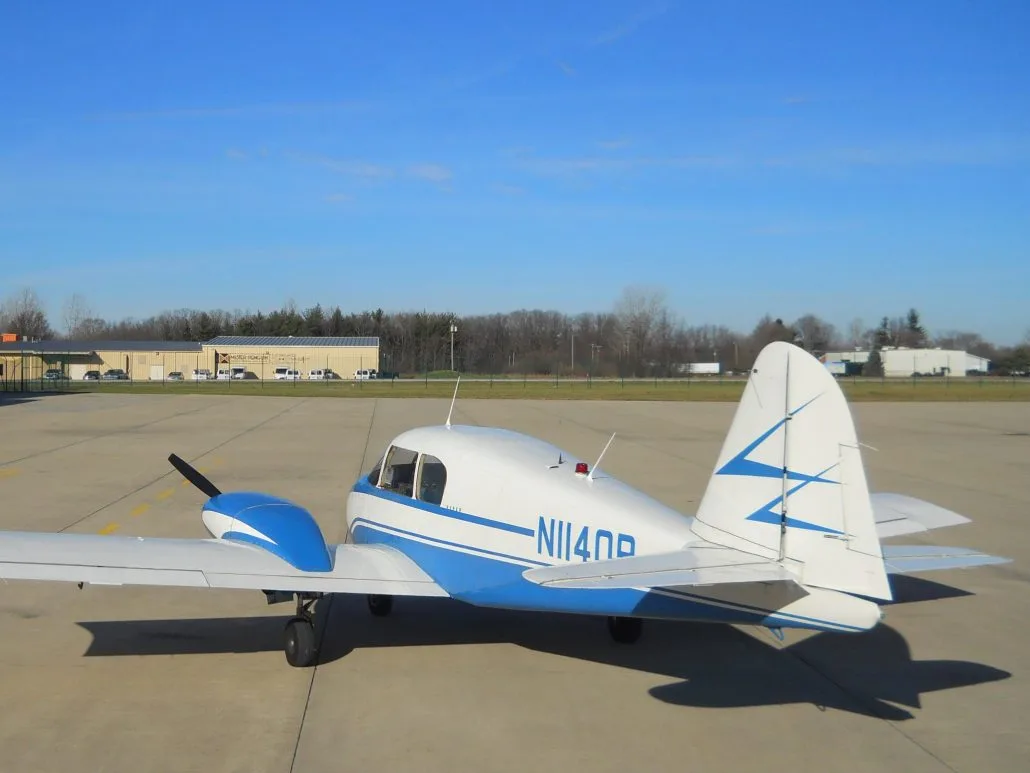Exterior view of a 1955 Piper Apache - N1140P Aircraft.