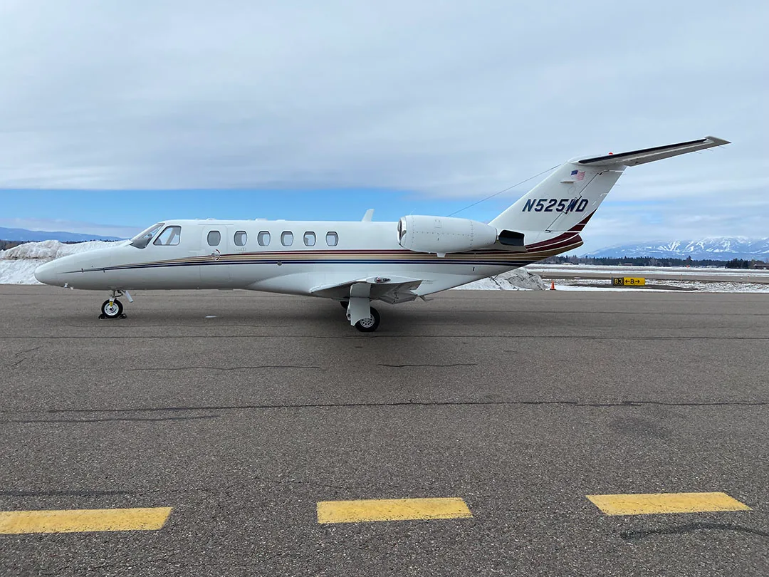 Exterior view of a Cessna CITATION CJ2 SN107.