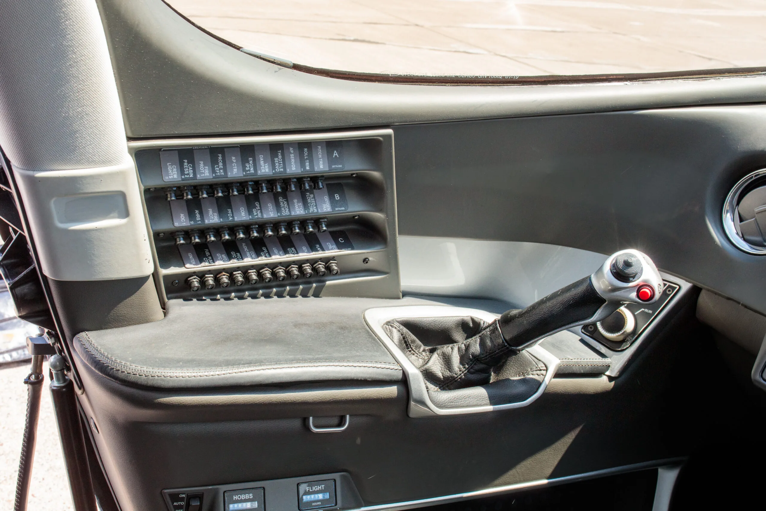 Avionics suite of a 2019 Cirrus SF50-G2 Elite.