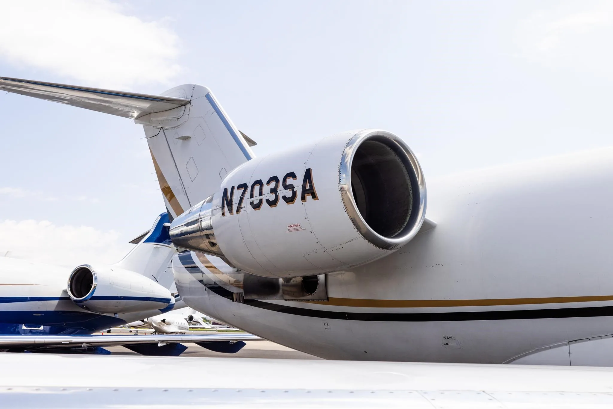 Exterior view of a 2003 BOMBARDIER CHALLENGER 850, N703SA.