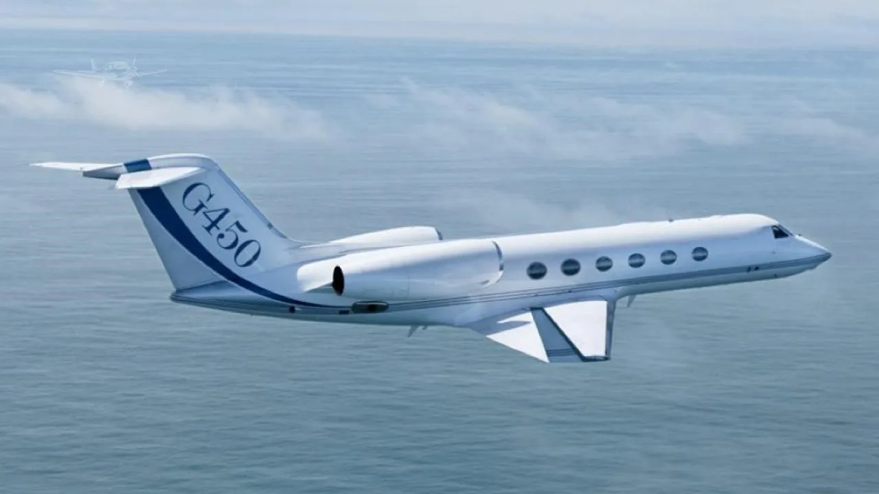 Marketing image of a 2008 GULFSTREAM G450.