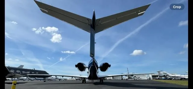 Exterior view of a 2009 HAWKER 4000, N9930.