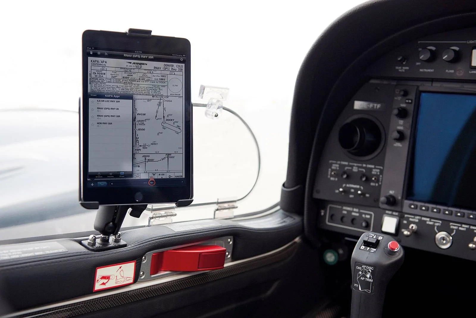 Avionics suite of a 2018 Diamond DA42-VI.