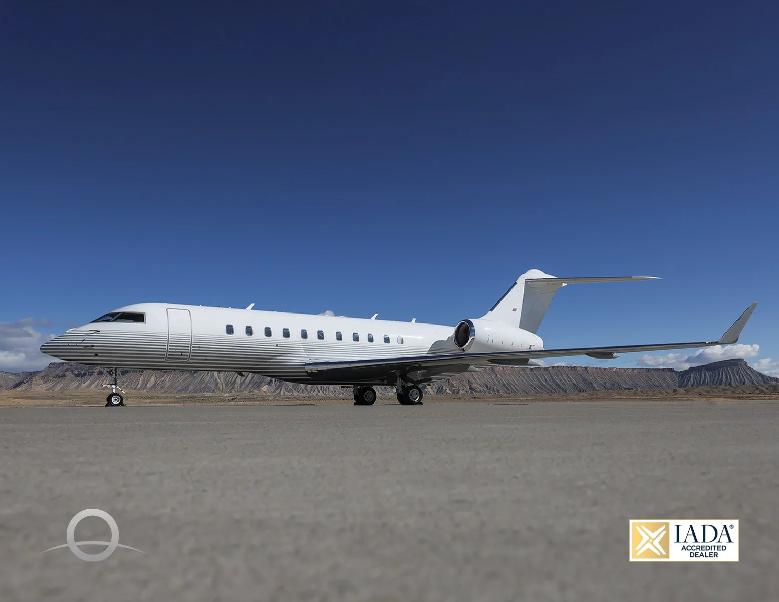 Marketing image of a 2007 Bombardier Global 5000.