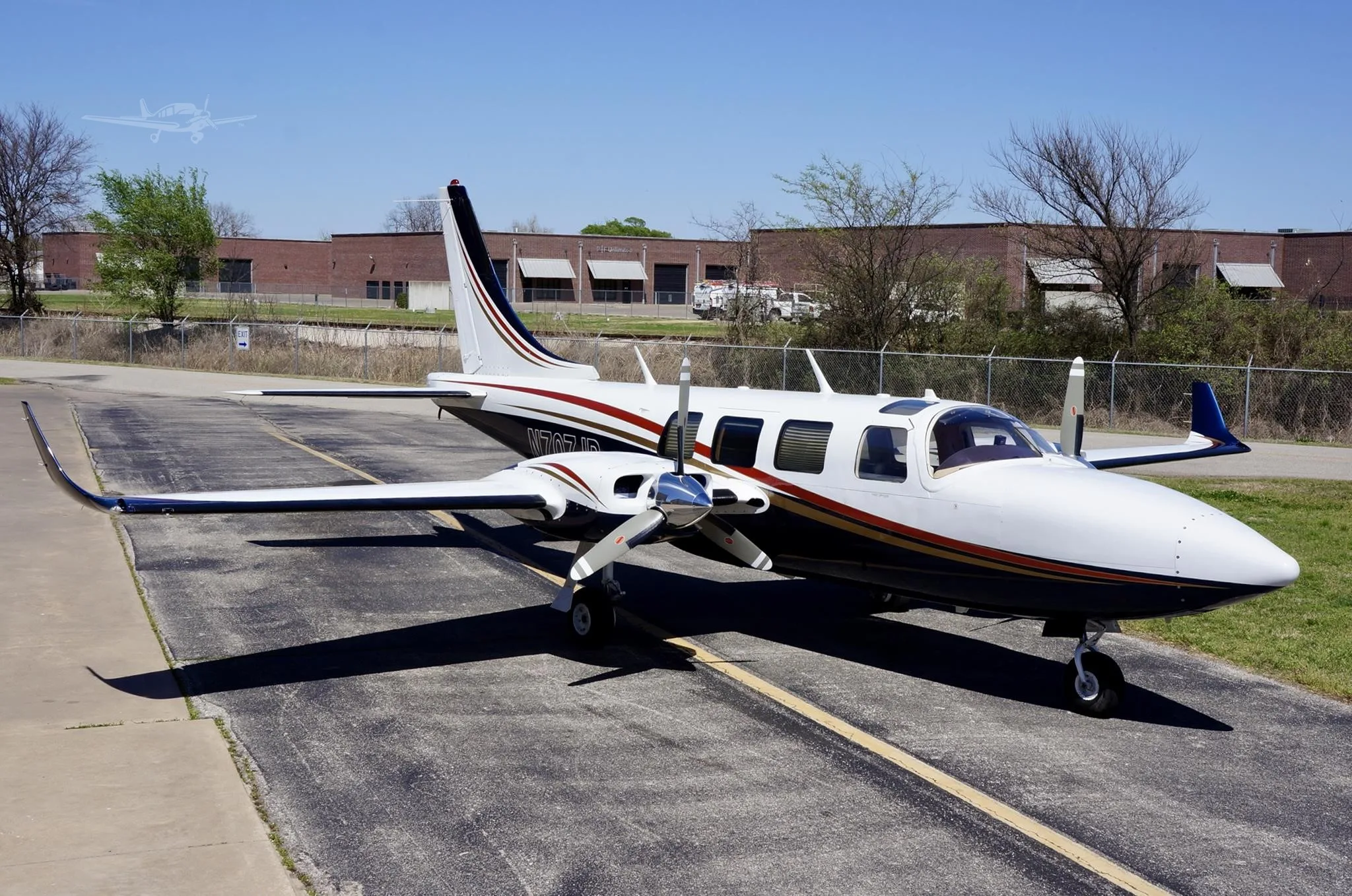 Exterior view of a 1984 AEROSTAR 700P, N707JP.