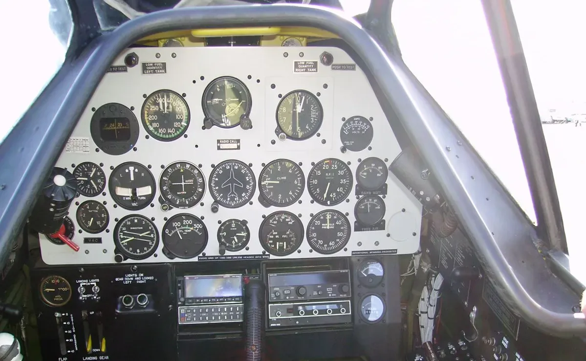 Cockpit and instrument panel of a 1954 North American T-6G Texan.