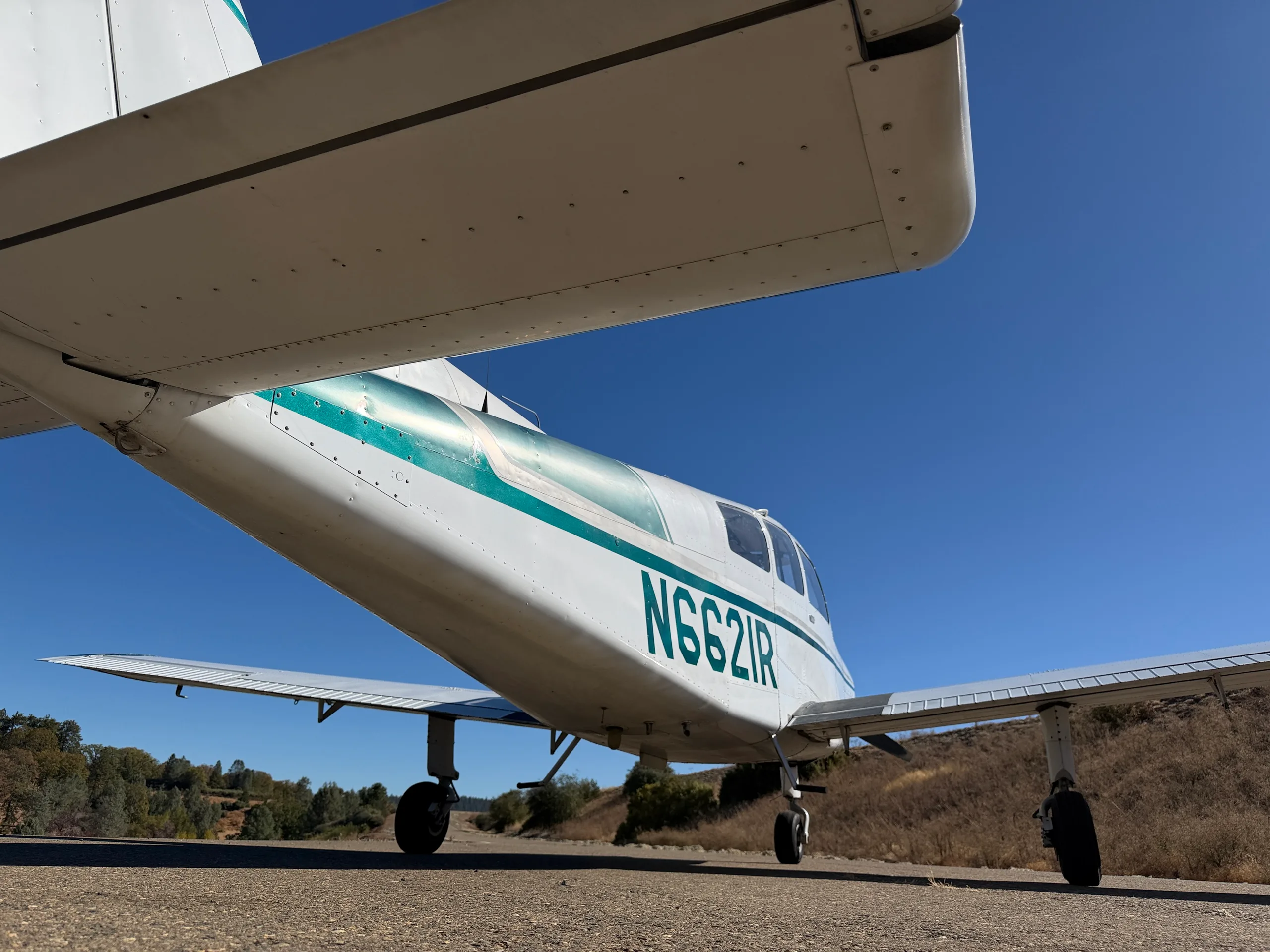 Exterior view of a 1974 Beechcraft Sundowner C23 $69,000 - (Here at Placerville), N6621R.