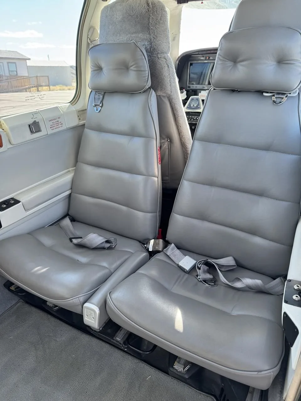 Cabin interior of a 1996 BEECHCRAFT B36TC BONANZA.