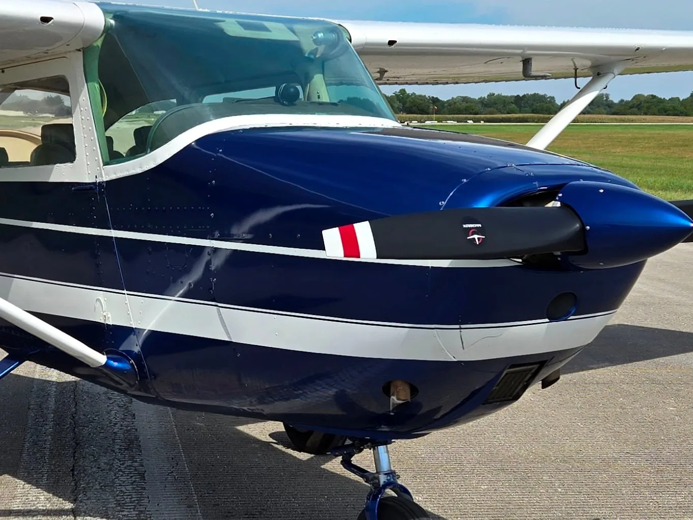 Cessna 172E - N3643S