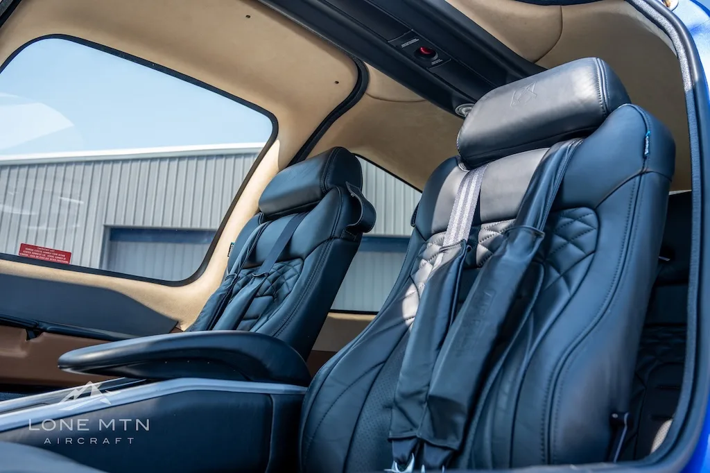 Cabin interior of a 2025 Cirrus SR20 G7+.