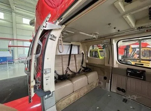 Cabin interior of a 2005 BELL 430.