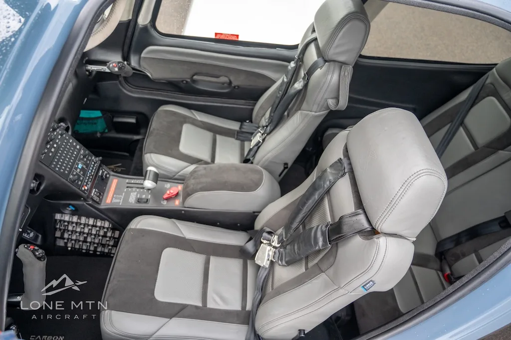 Cabin interior of a 2020 Cirrus SR22 G6 GTS.
