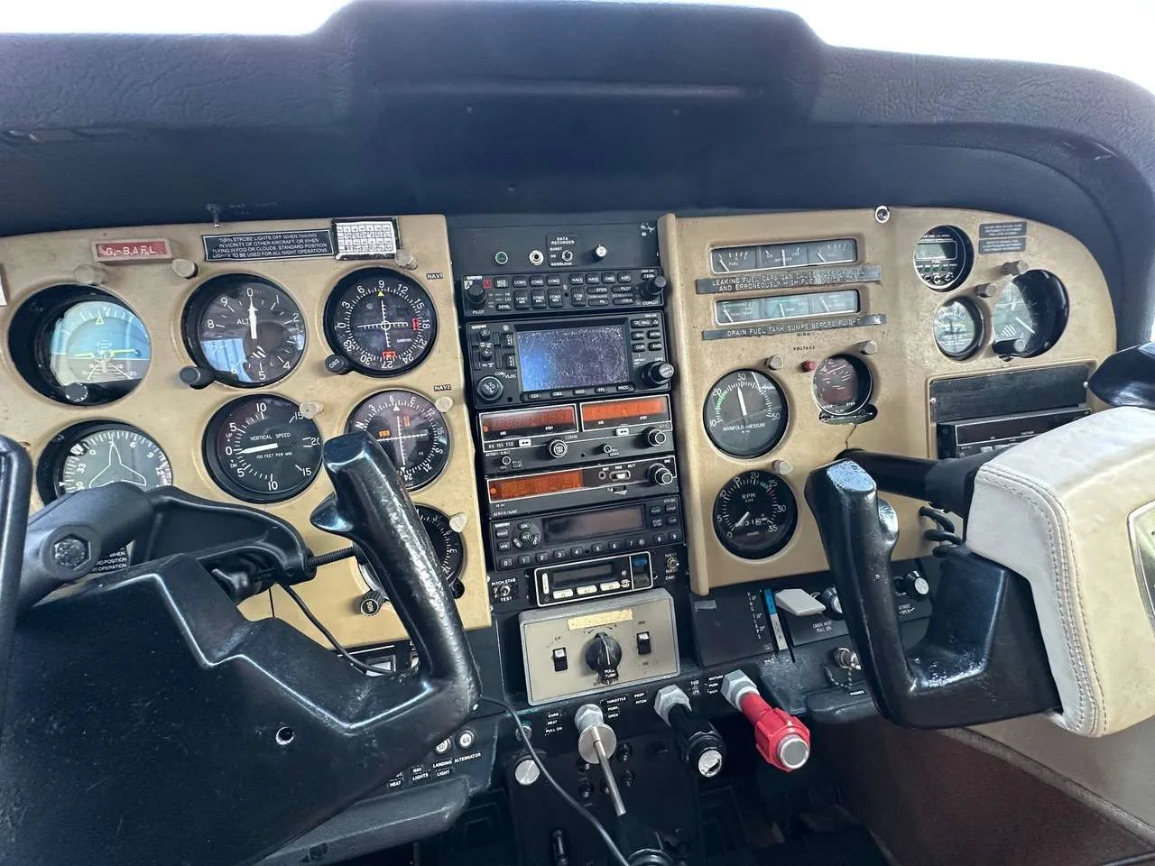 Cockpit and instrument panel of a 1973 Cessna C182 P.
