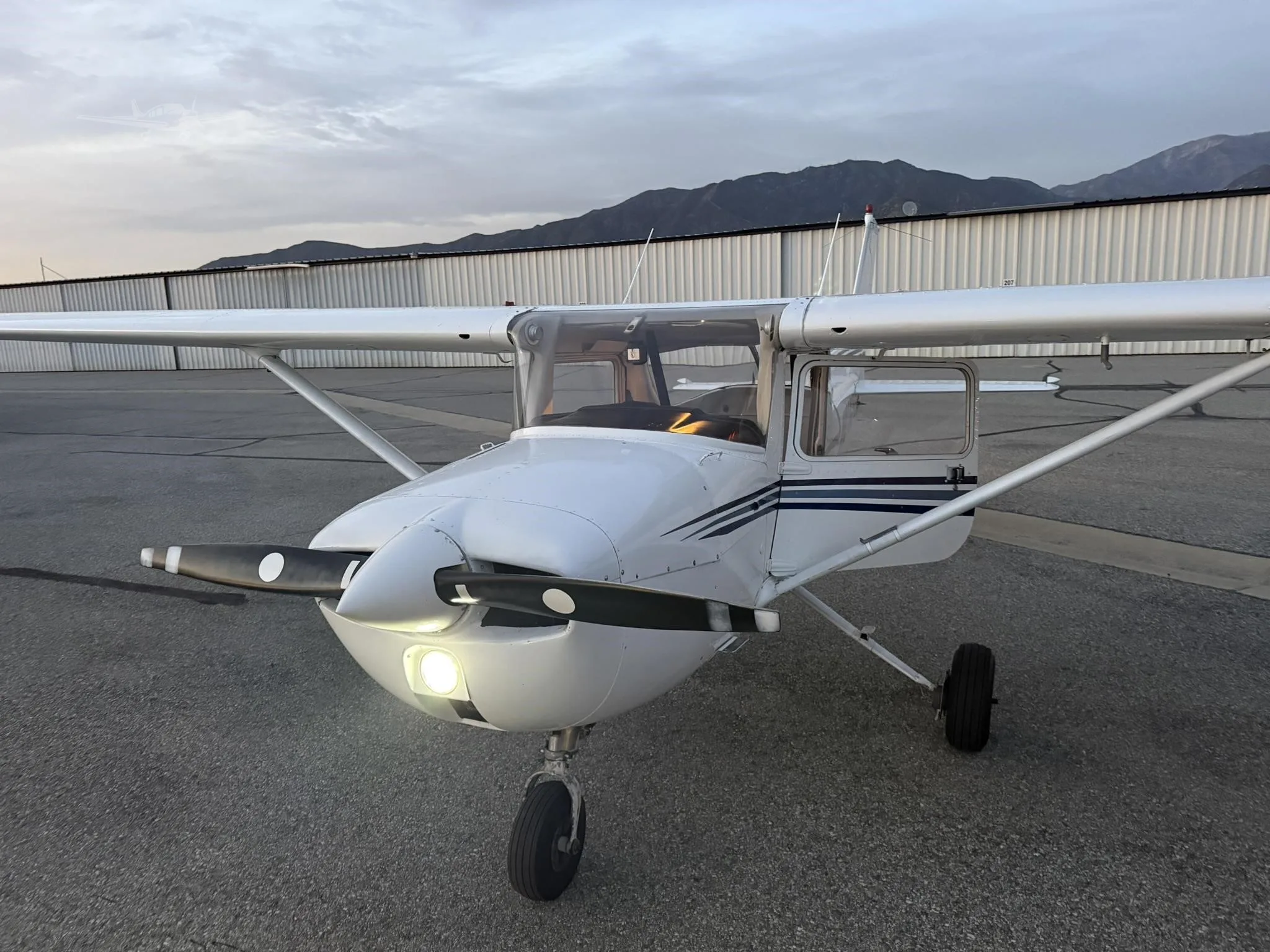 Exterior view of a 1976 CESSNA 150, N9226U.