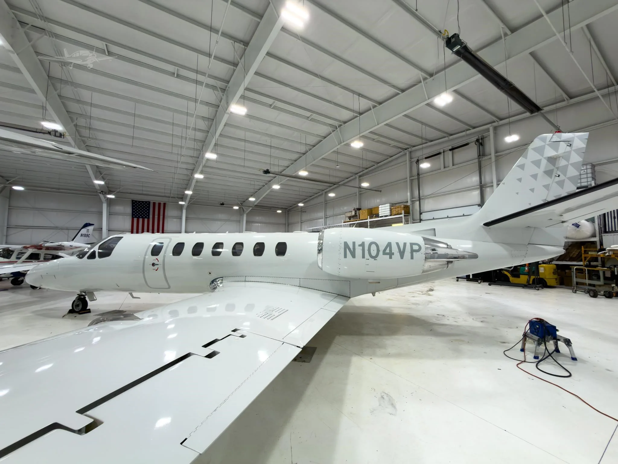 Exterior view of a 2002 CESSNA CITATION ENCORE.