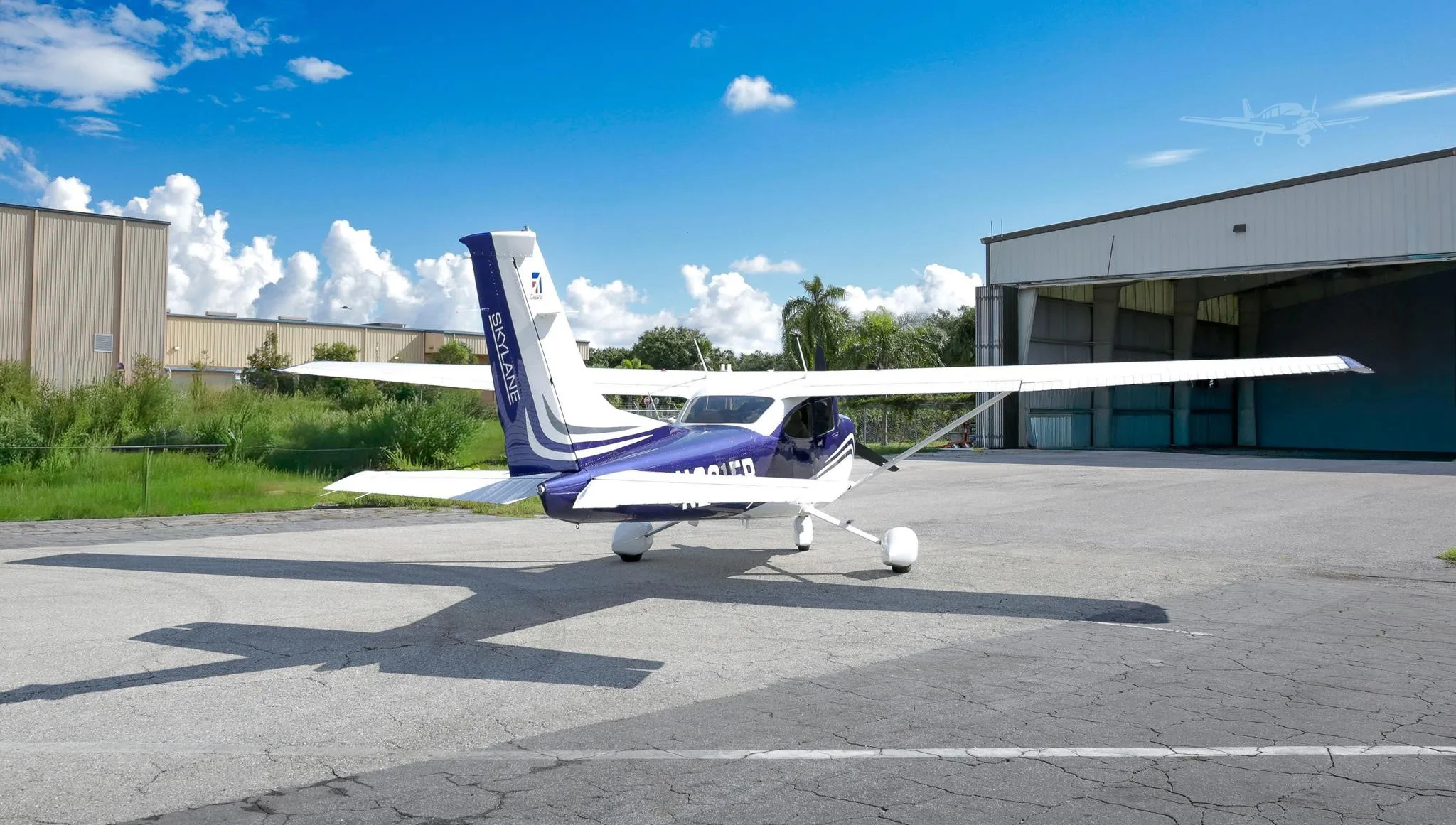 Exterior view of a 2022 CESSNA 182T SKYLANE, N2315B.