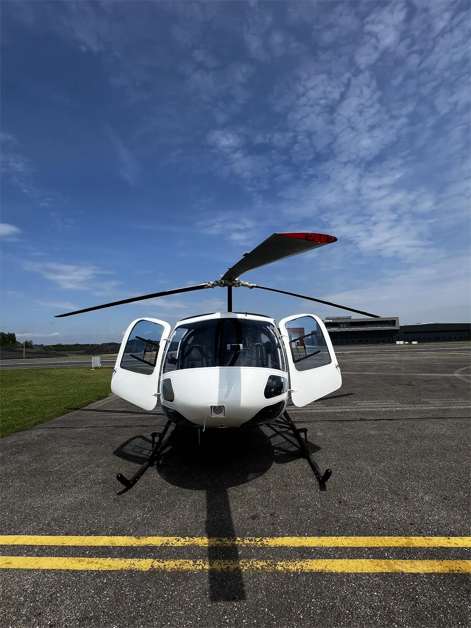 Exterior view of a 2016 ENSTROM 480B TURBINE, SP-ODU.