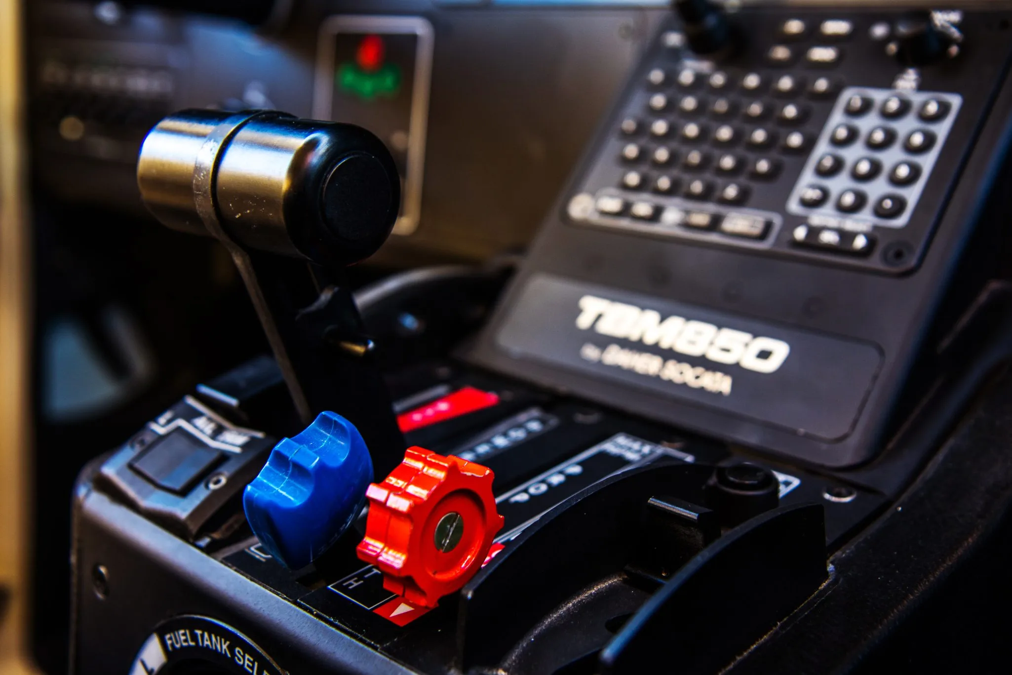 Cockpit and instrument panel of a 2013 Daher TBM 850.