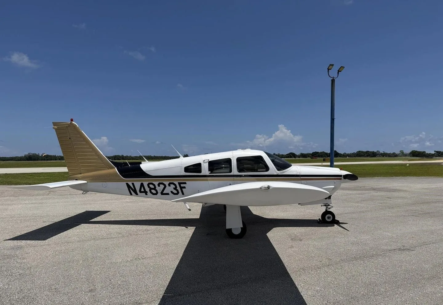 Exterior view of a 1976 Piper PA-28R-200 Arrow II.