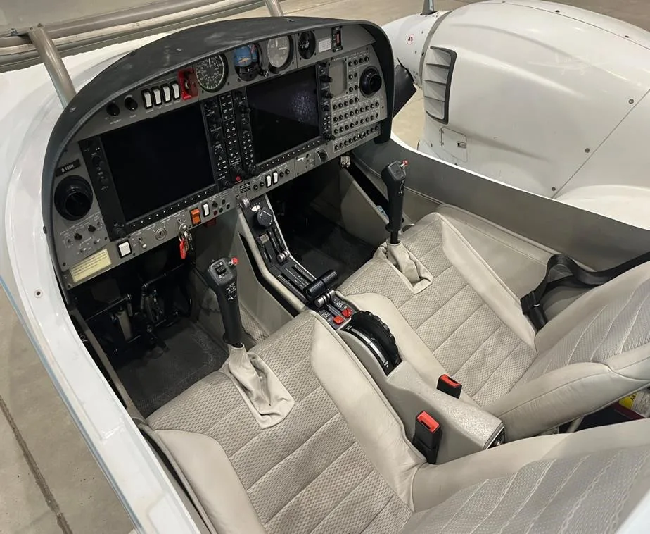 Cockpit and instrument panel of a 2017 DIAMOND DA42 NG.