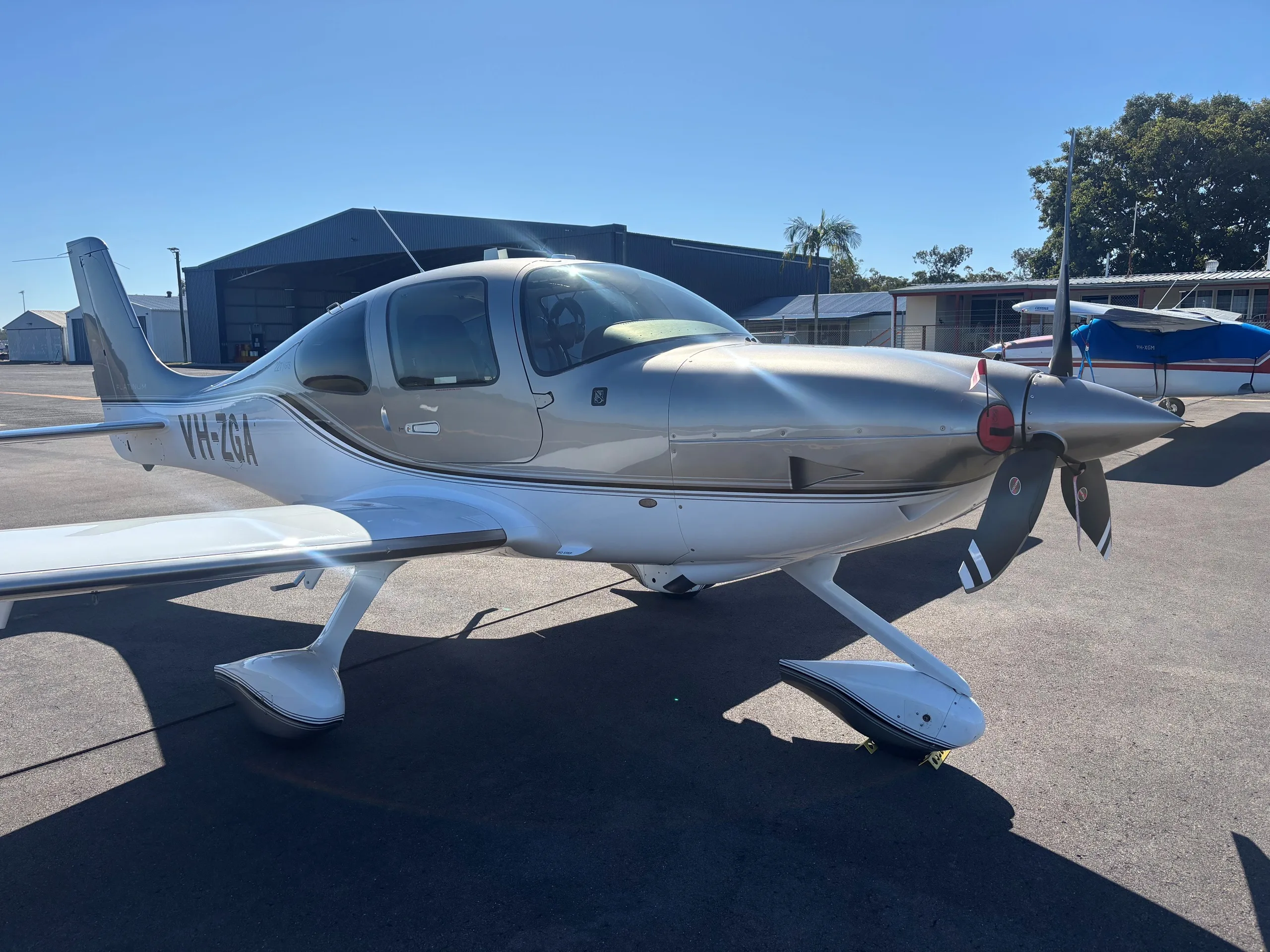 Exterior view of a 2003 Cirrus SR22, VH-SRI.