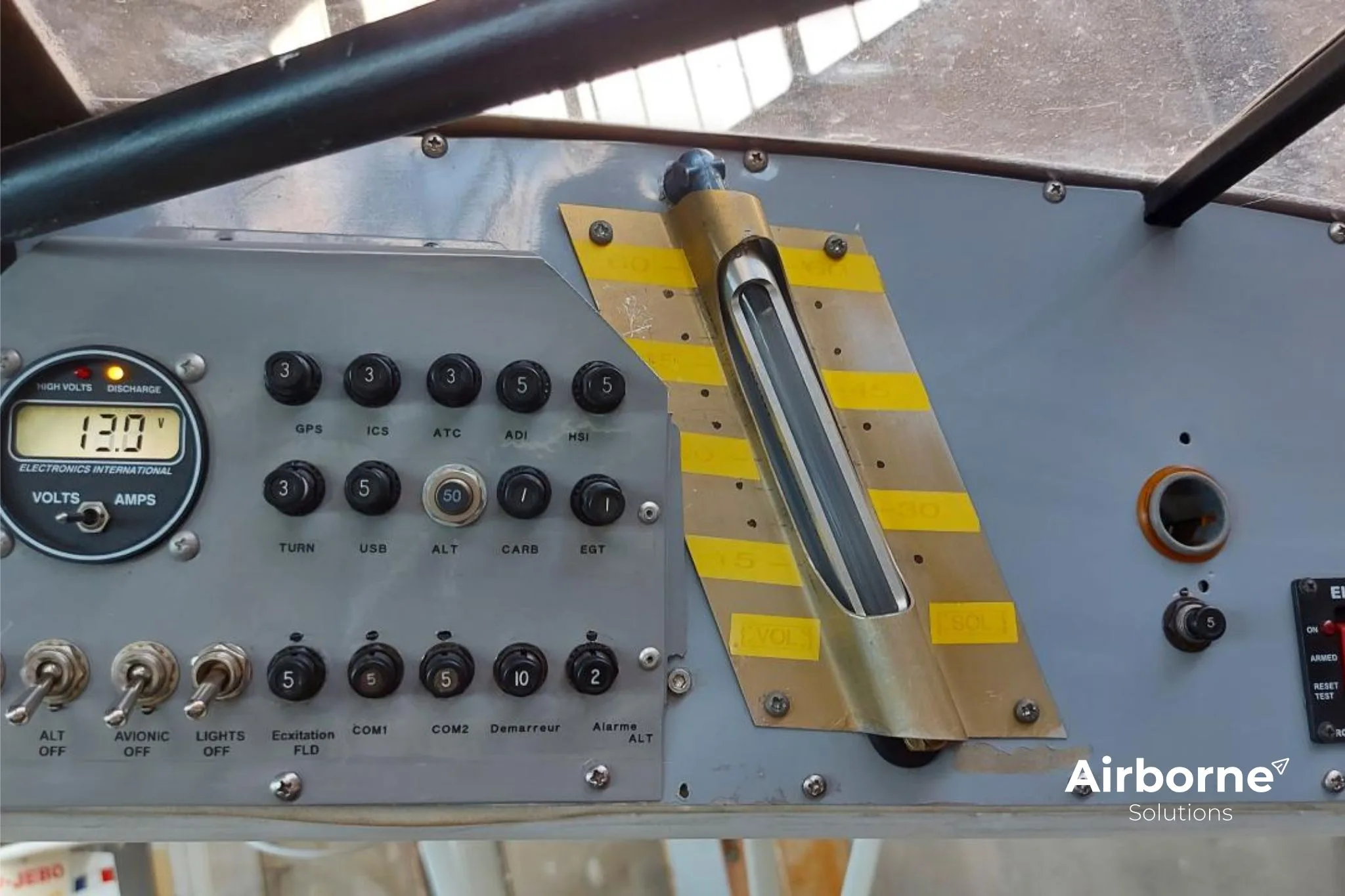 Avionics suite of a 1953 Piper PA-18 Super Cub.
