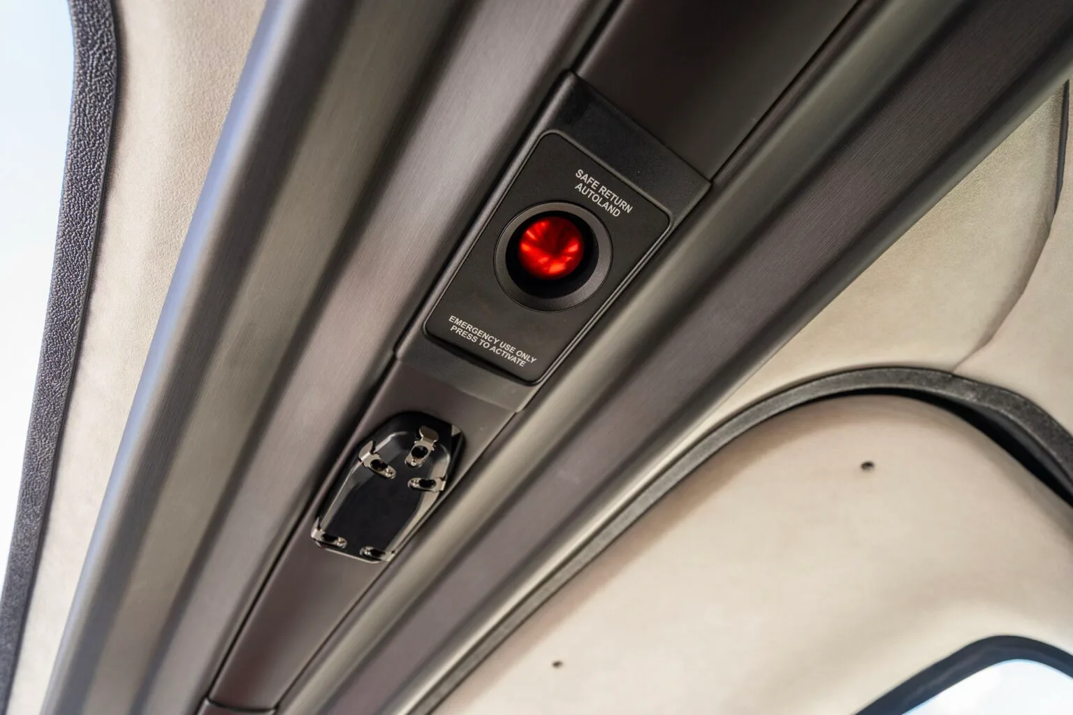 Cabin interior of a Cirrus.