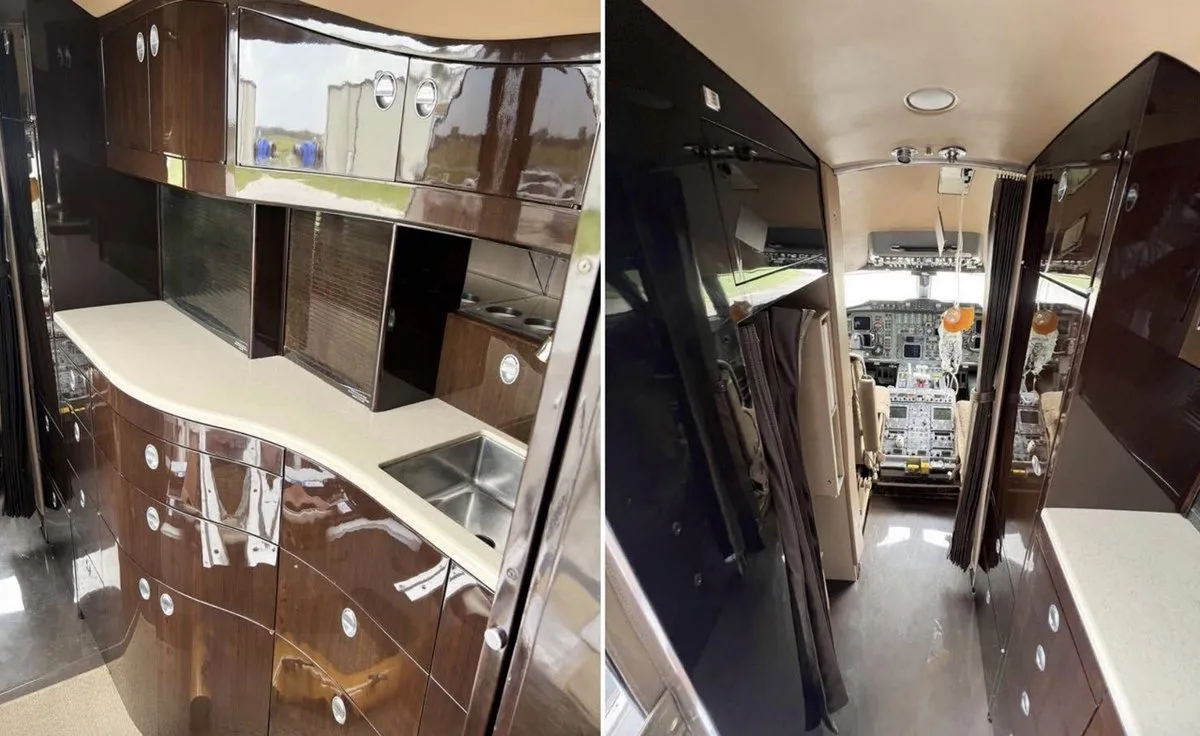 Cabin interior of a 1989 Bombardier Challenger 601-3A SN 5047.