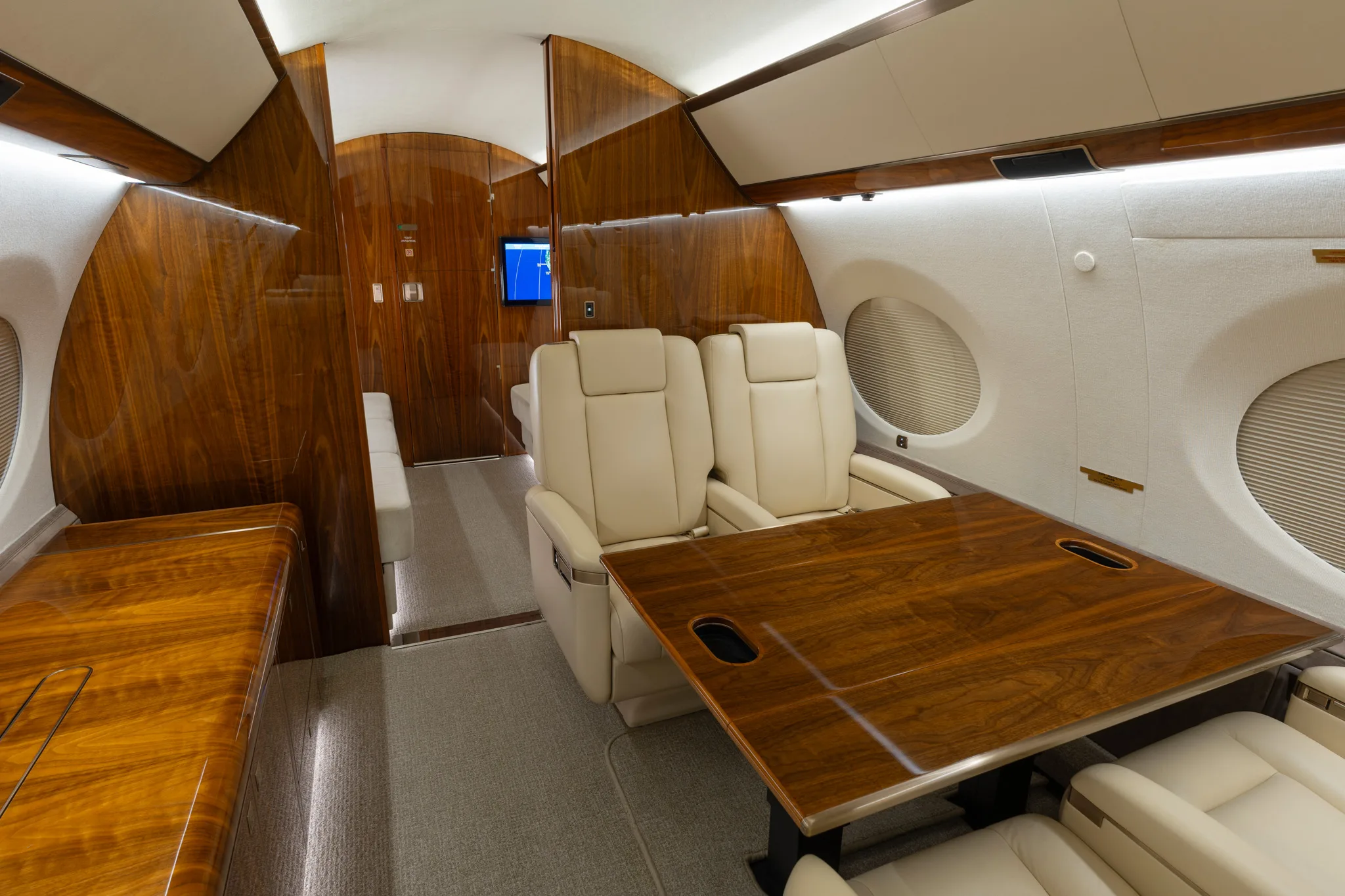 Cabin interior of a 2015 Gulfstream g650er.