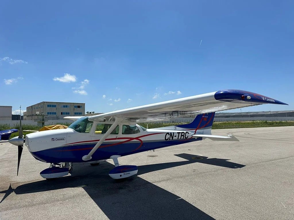 Exterior view of a 1975 Cessna 172.