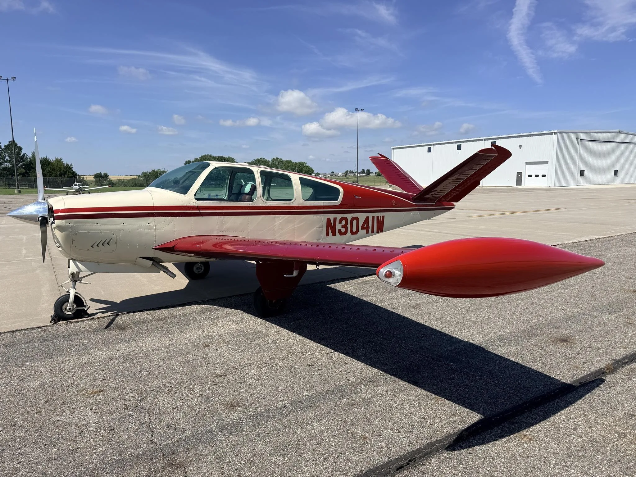 Exterior view of a 1968 BEECHCRAFT V35A BONANZA, N3041W.