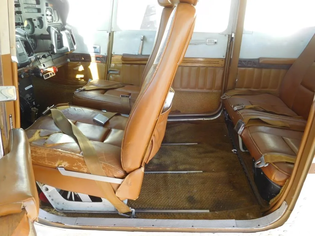 Cabin interior of a 1980 Cessna 182RG- N4688S Aircraft.