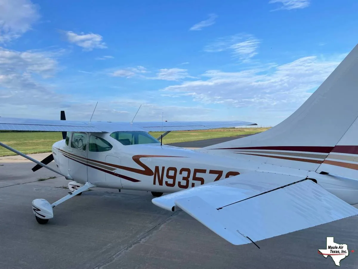 Exterior view of a 1971 Cessna 182P Skylane.