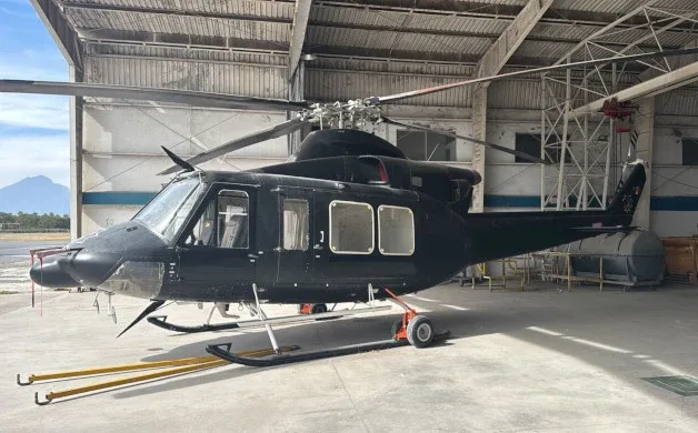 Exterior view of a 1988 Bell 412-EP.