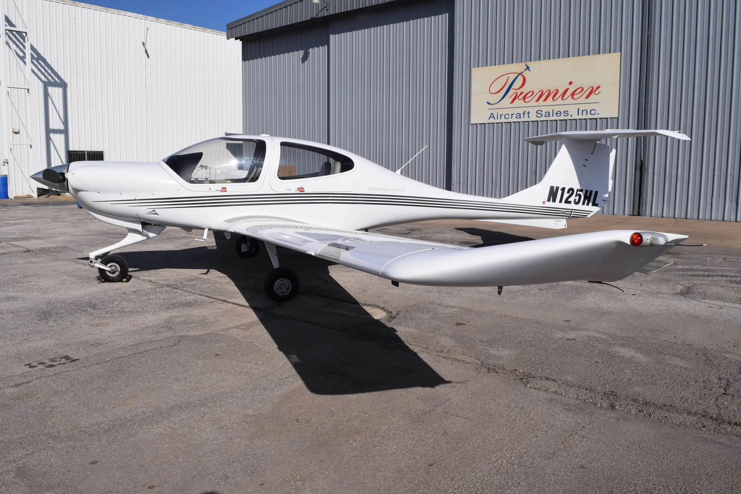 2005 Diamond DA40-180 N125HL