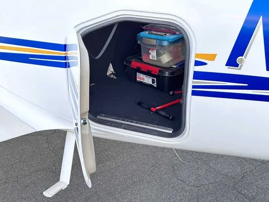 Exterior view of a 2004 Cirrus SR20, N378RX.