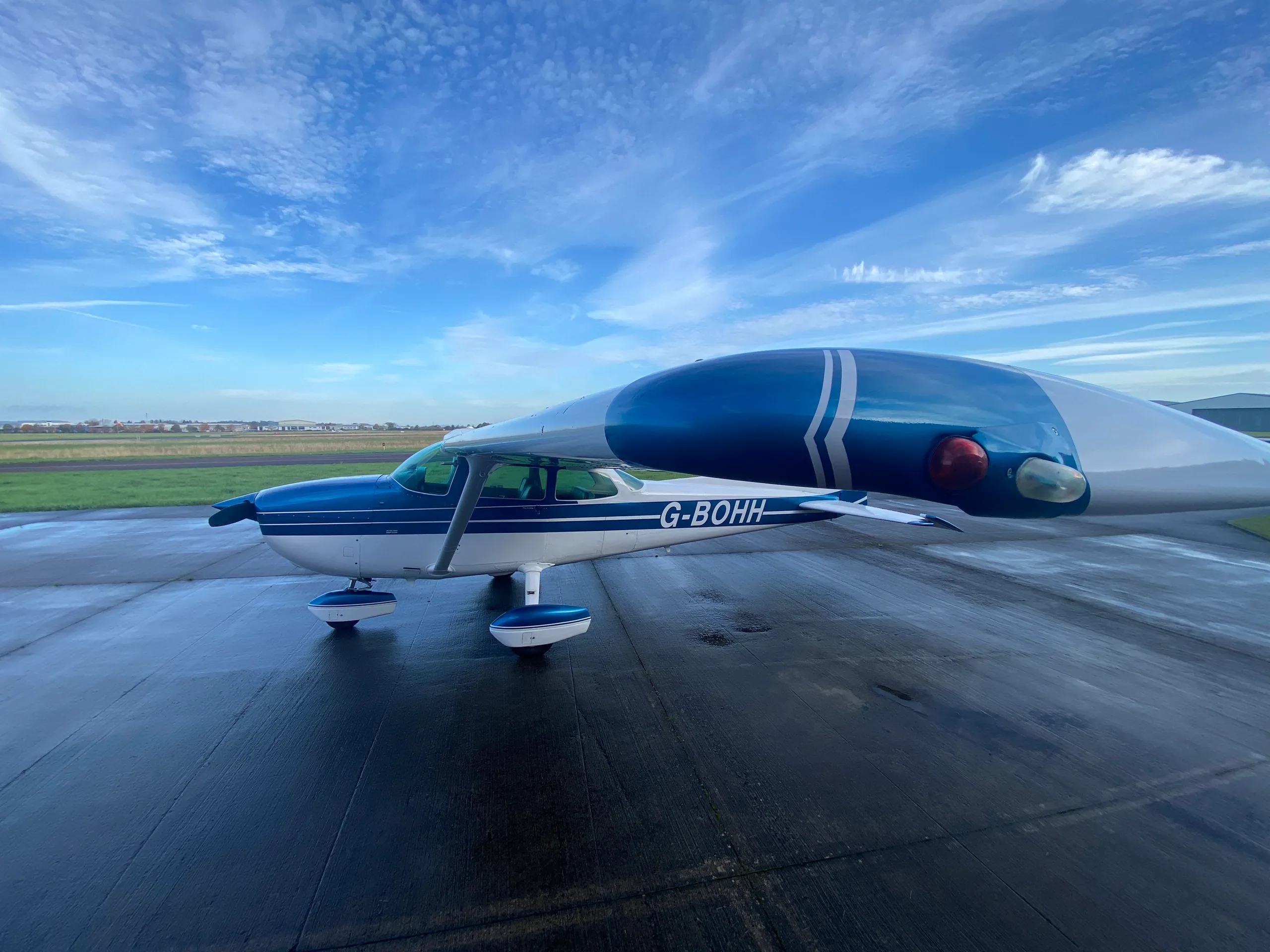 Marketing image of a 1973 Cessna 177B.