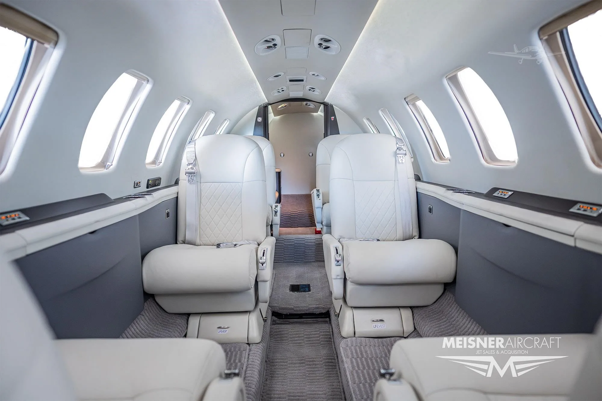 Cabin interior of a 2007 CESSNA CITATION ENCORE+.