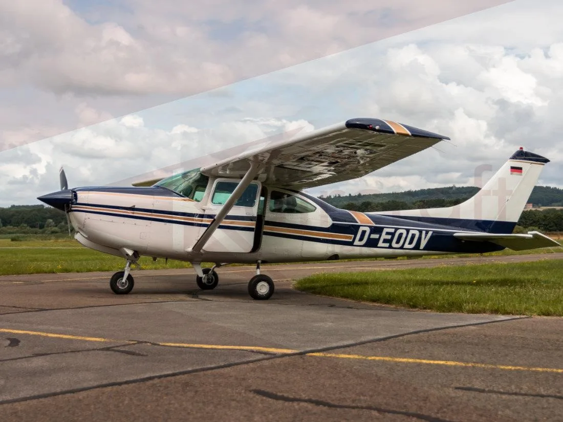 Exterior view of a 1980 CESSNA R182RG SKYLANE, D-EODV.