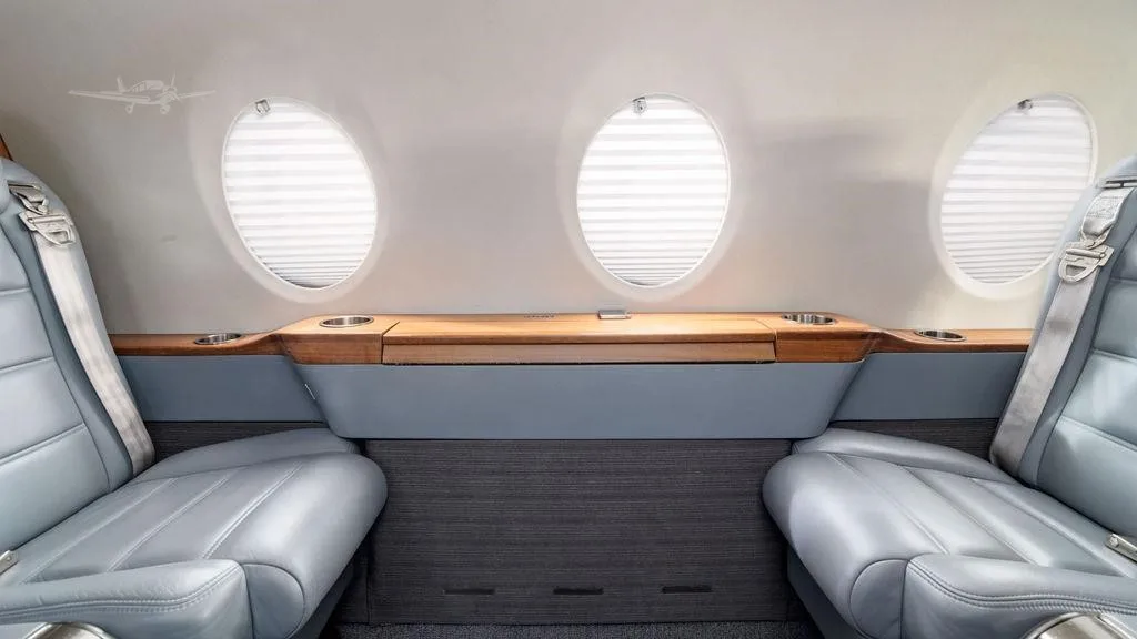 Cabin interior of a 2015 NEXTANT 400XTI.