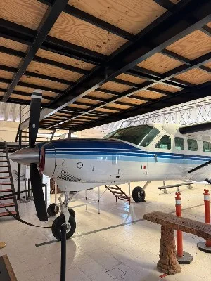 Exterior view of a 1995 Cessna Caravan 208B.
