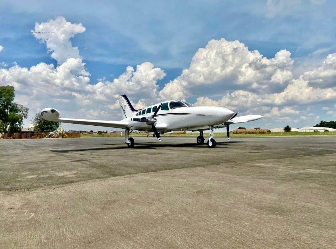 Exterior view of a 1978 CESSNA 402B.