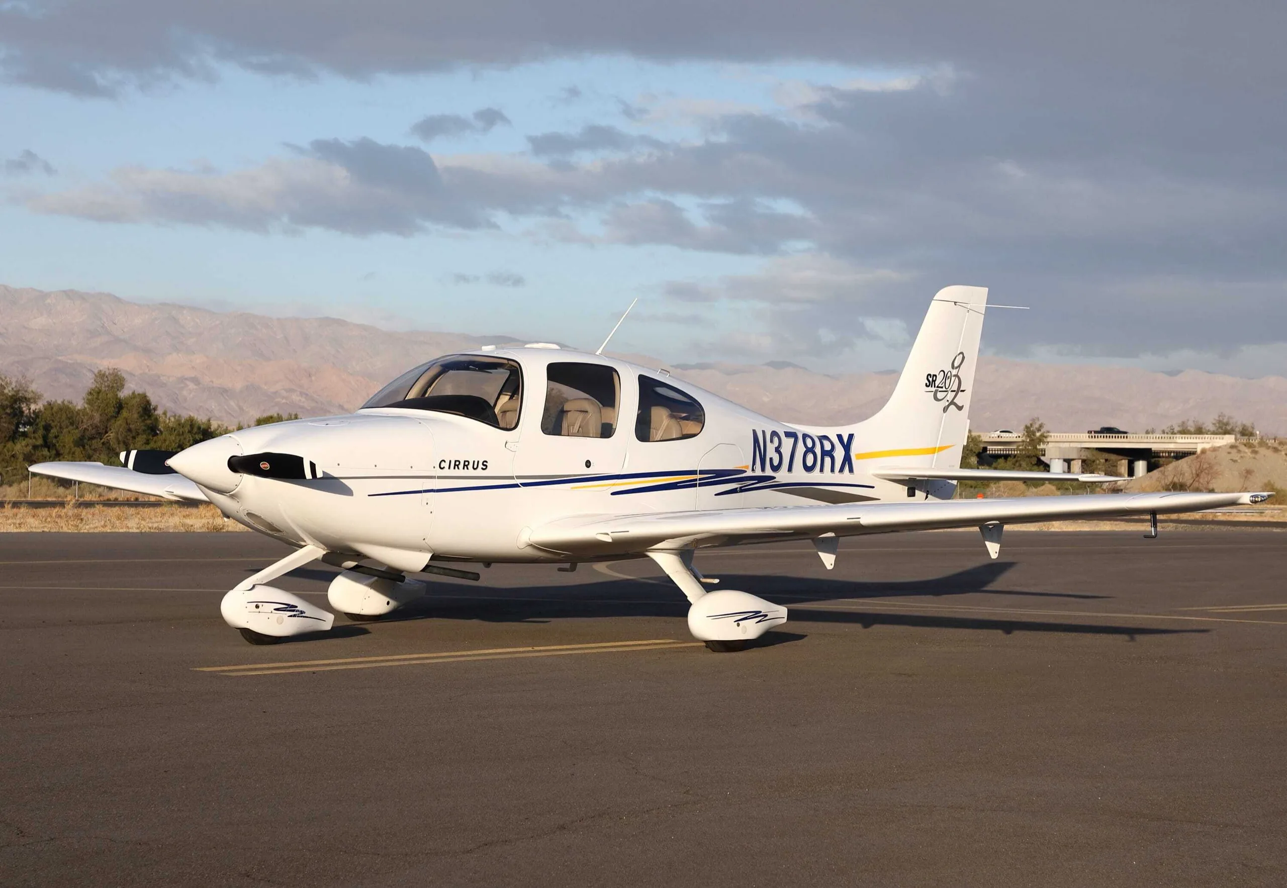 Cabin interior of a 2004 Cirrus SR20.