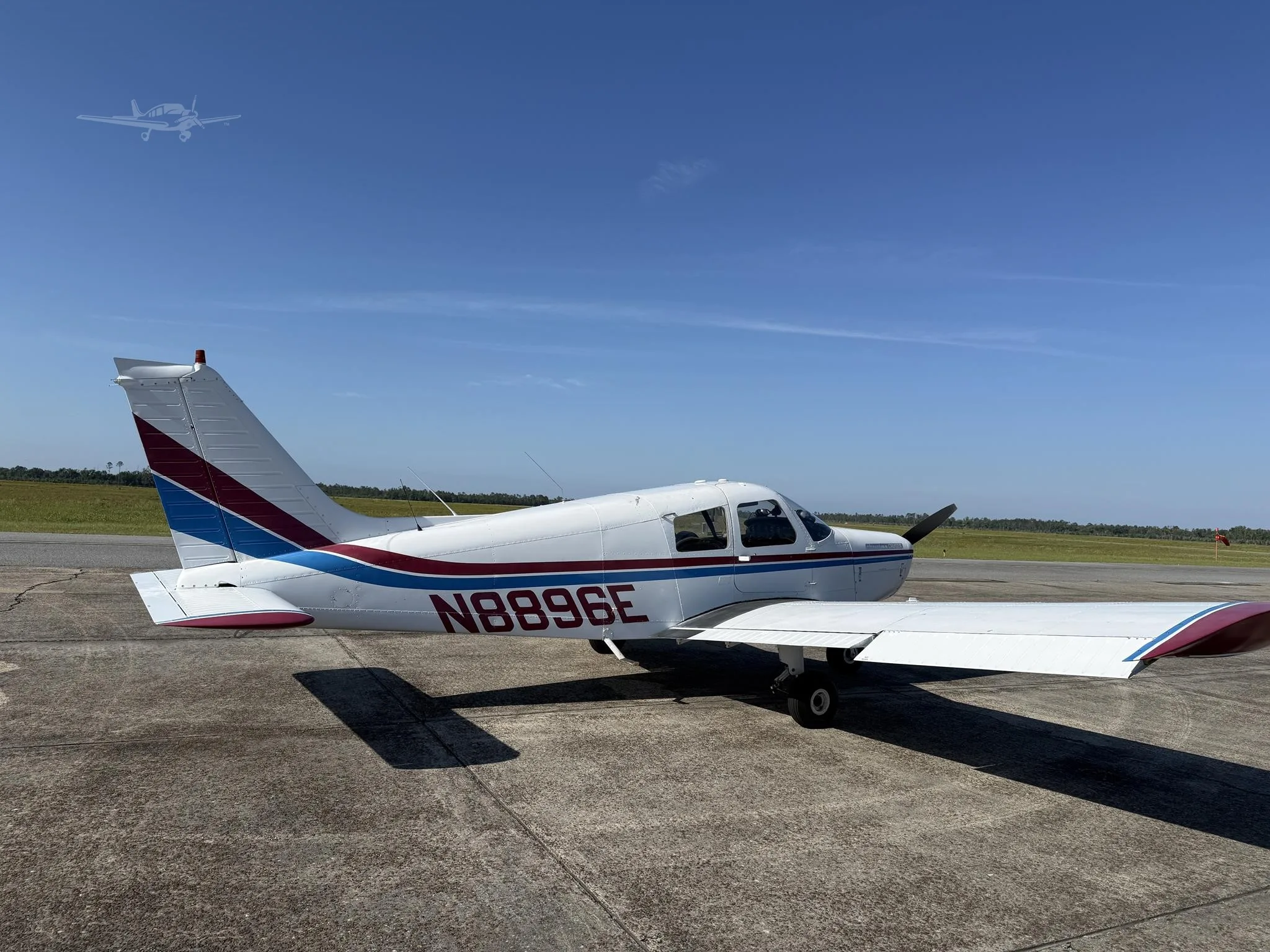 Exterior view of a 1976 PIPER CHEROKEE 140, N833WT.
