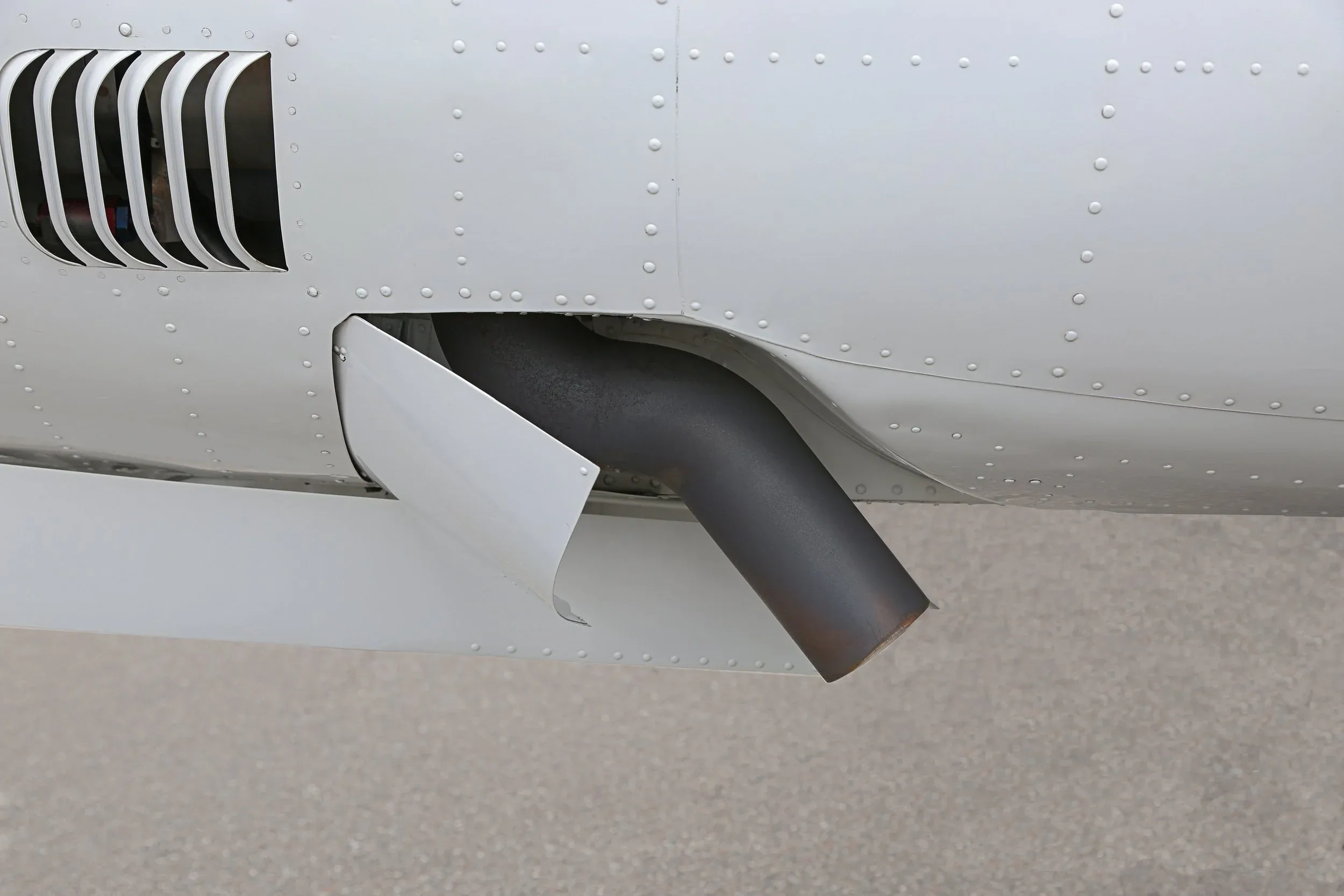 Engine detail of a 2007 Beech BONANZA 60th Anniversary Edition.