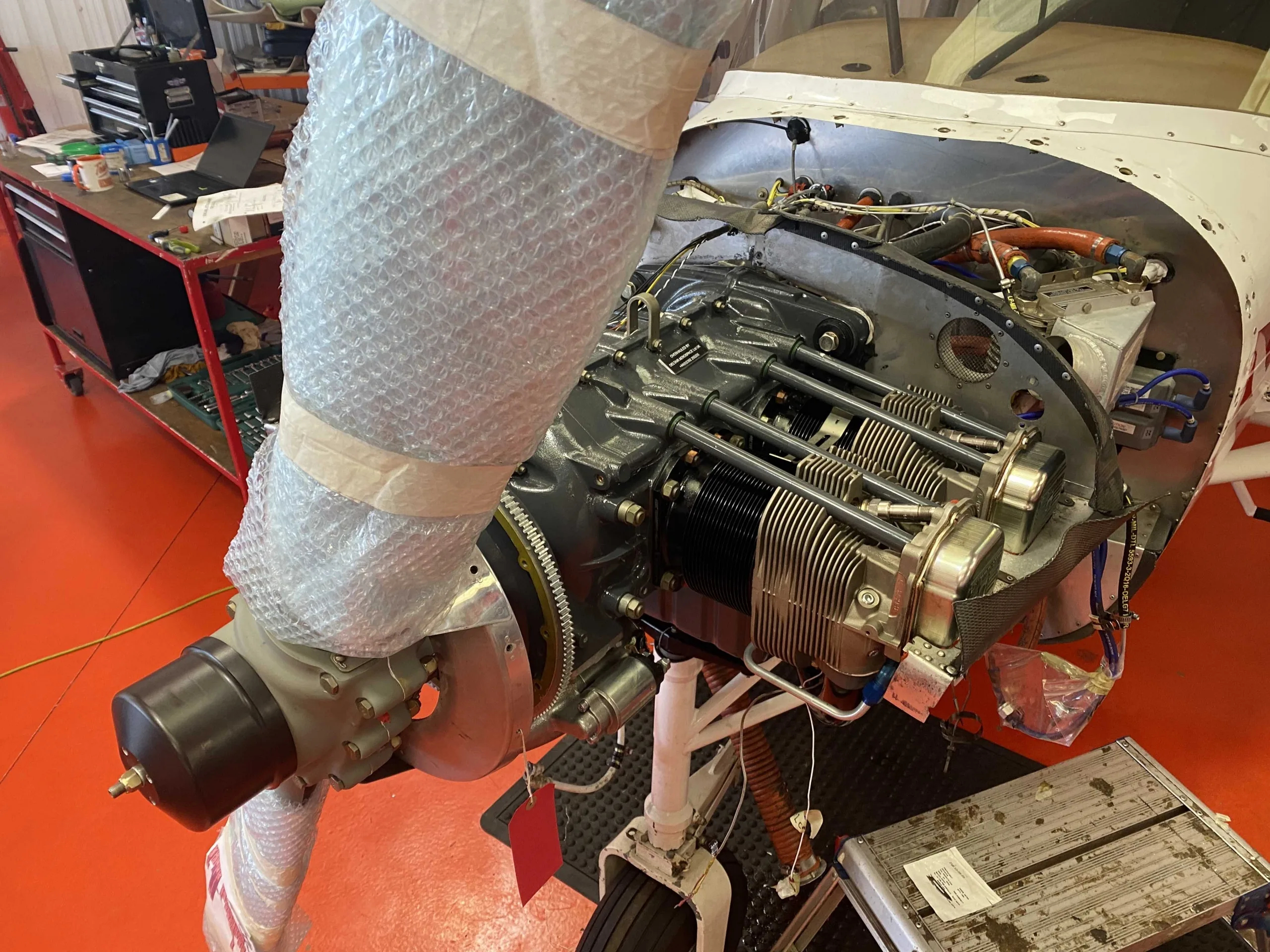 Engine detail of a Maule MXT-7-18A.